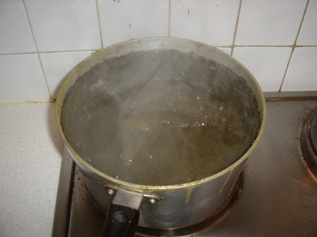 making_kratom_extract_04